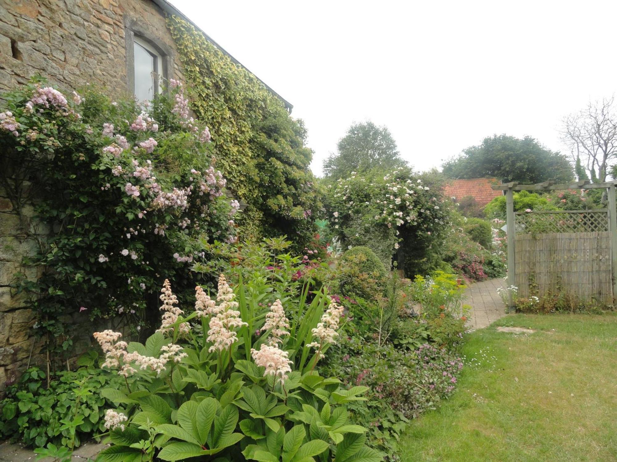 La Haute Gilberdiere Sartilly-Baie-Bocage Exterior foto